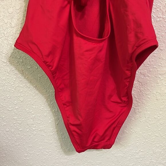 Shade & Shore ruffle swimsuit - Picture 7 of 15